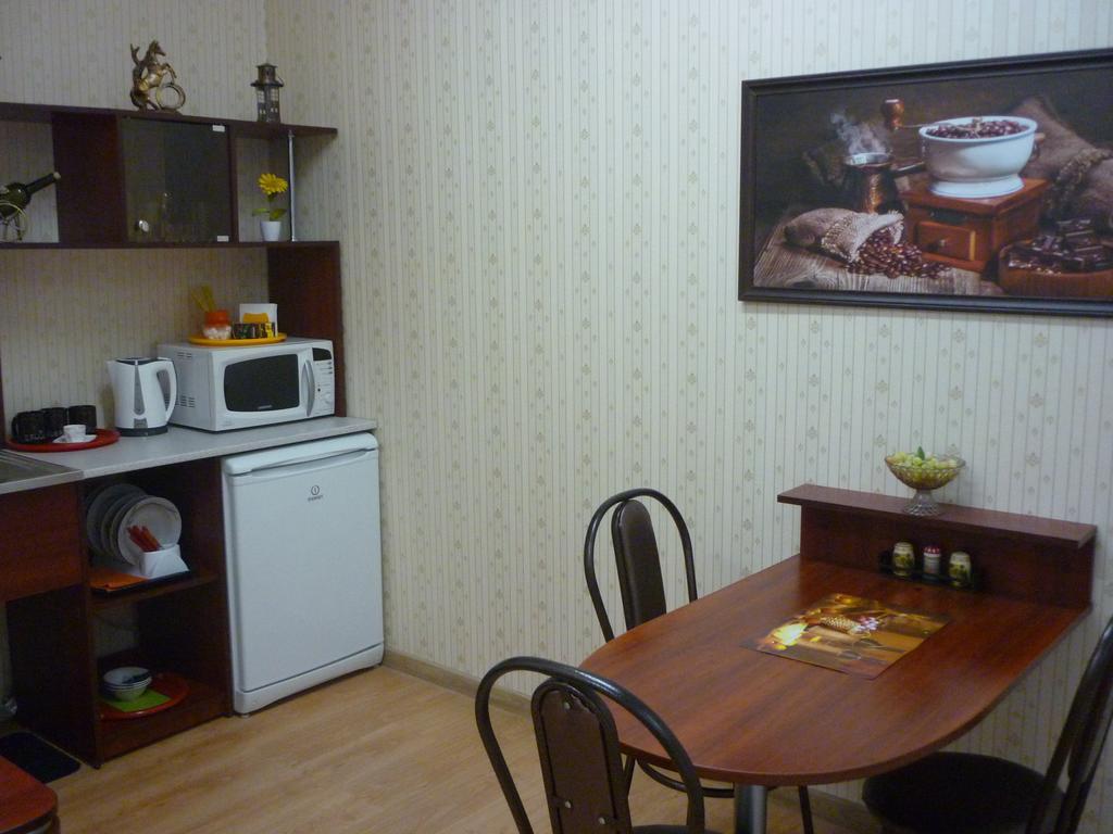 Hostel 3 Stars Na Oktyabryskoy Vitebsk Eksteriør billede