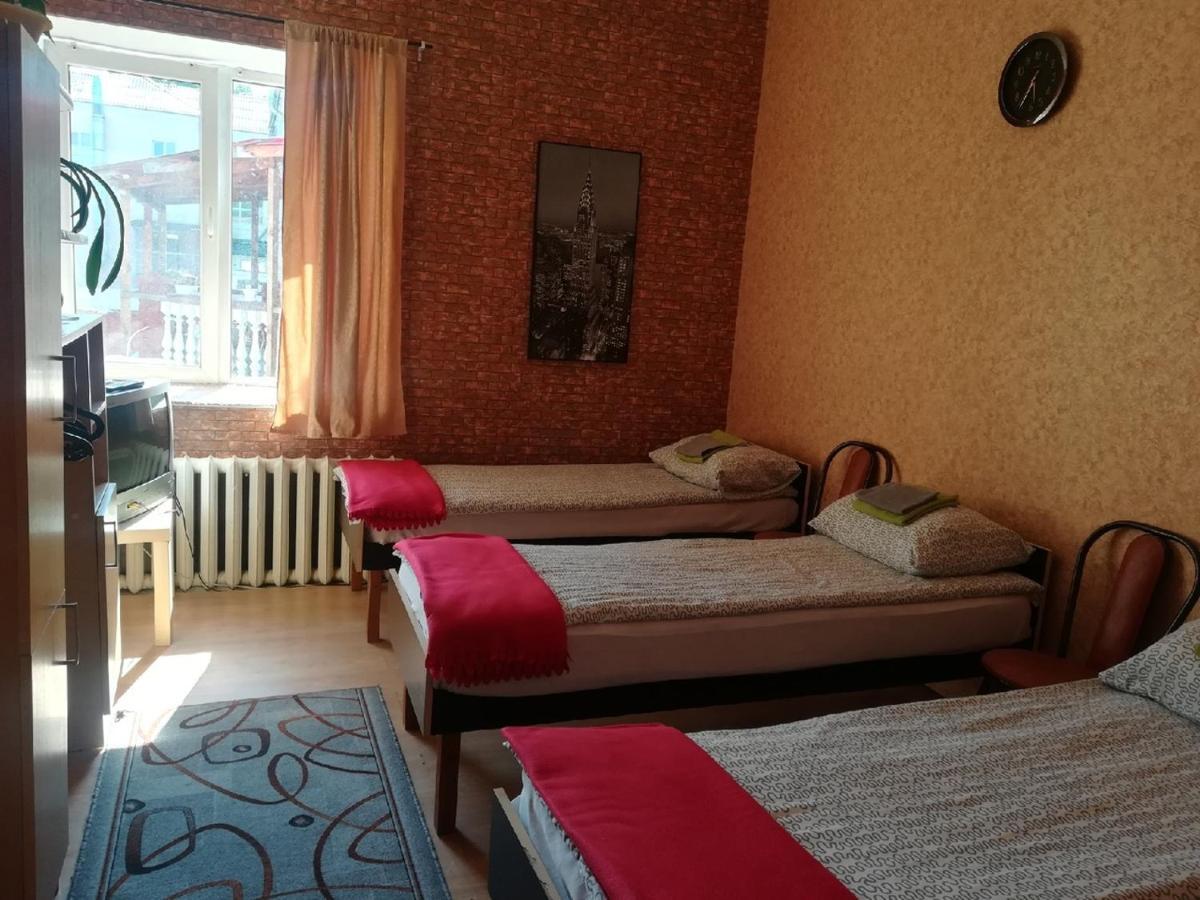 Hostel 3 Stars Na Oktyabryskoy Vitebsk Eksteriør billede